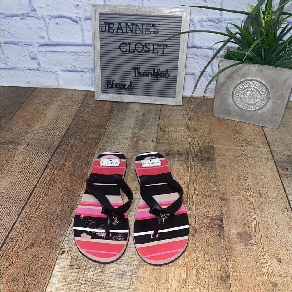 Kate spade flip flop sandals striped